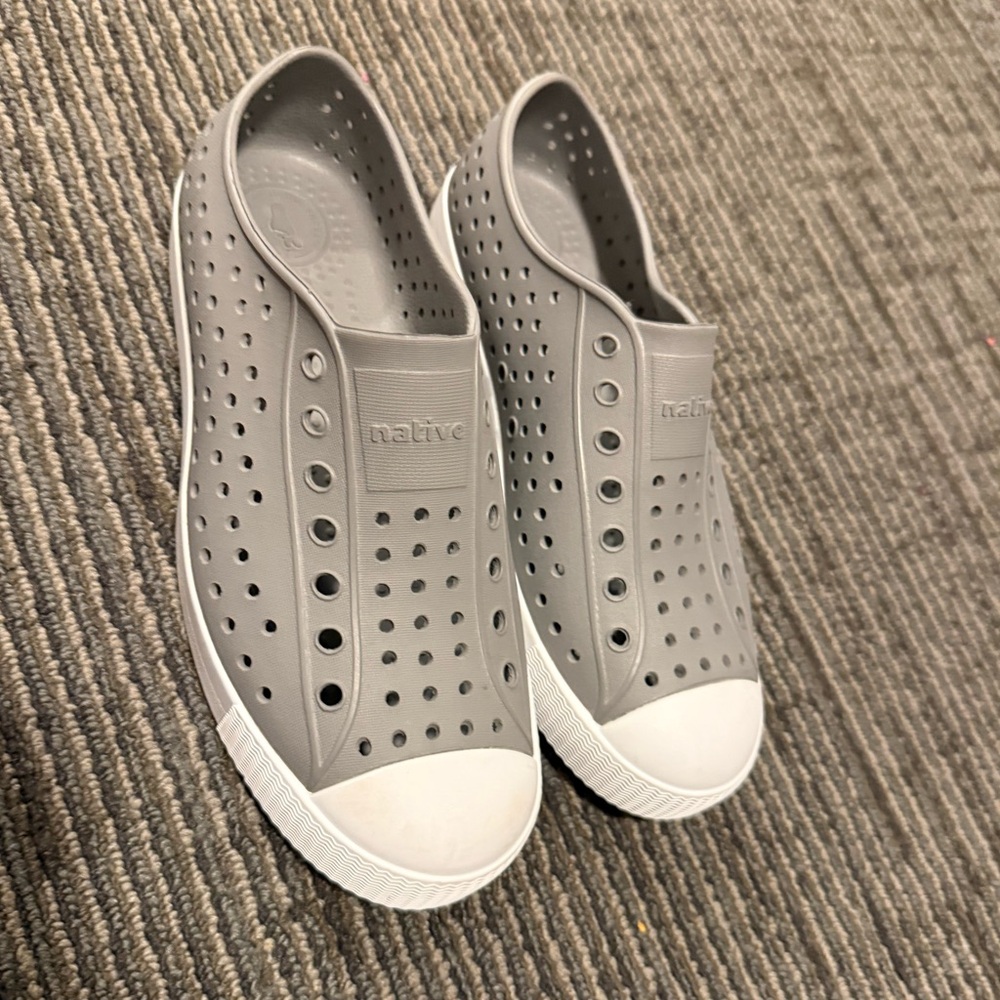 Native Kids Gray Water Shoes
